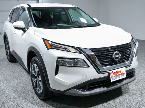 Used 2022 Nissan Rogue SV FWD image 5