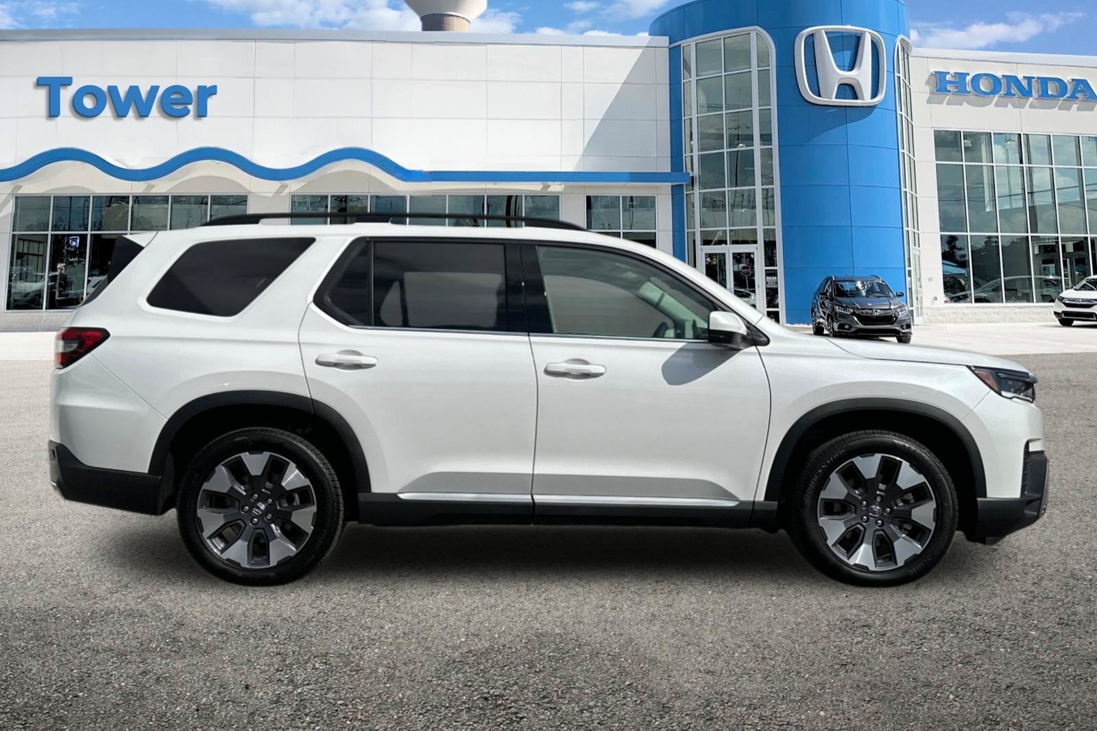 New 2026 Honda Pilot Elite image 3