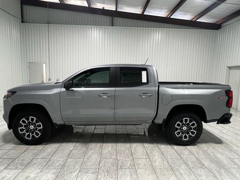 New 2025 Chevrolet Colorado Z71 image 2
