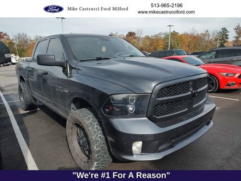 Used 2018 RAM 1500 Express w/ Express Value Package image 3