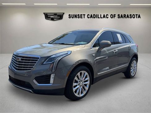 Used 2018 Cadillac XT5 Platinum w/ Driver Assist Package AWD/4WD image 7