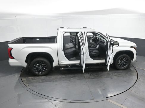 Used 2024 Toyota Tundra Platinum AWD/4WD image 48
