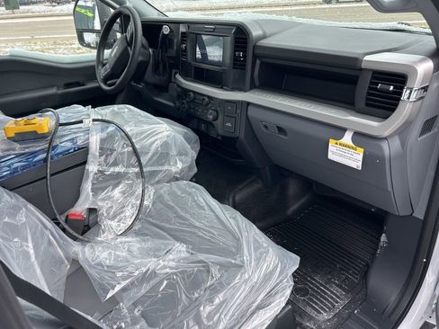 New 2026 Ford F550 XL image 9