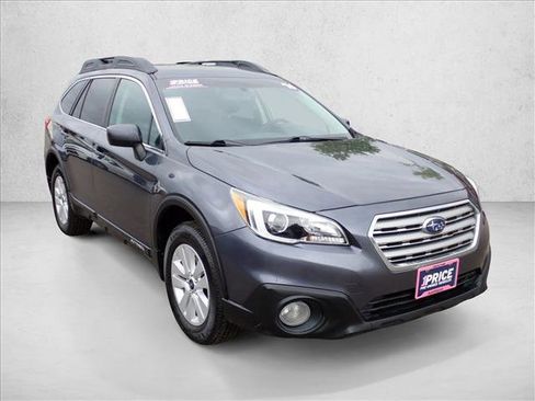 Used 2016 Subaru Outback 2.5i Premium AWD/4WD image 6