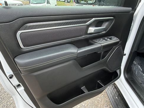 Used 2025 RAM 1500 Big Horn AWD/4WD image 14