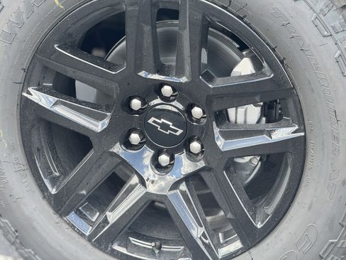 New 2026 Chevrolet Silverado 1500 RST w/ RST Select Package image 9