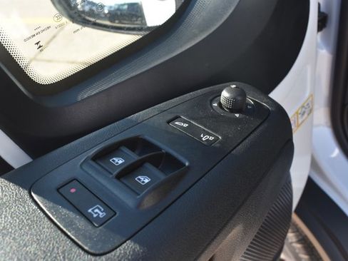 New 2026 RAM ProMaster 2500 w/ Premium Convenience Group FWD image 11