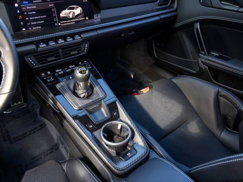 Certified 2025 Porsche 911 GT3 RWD image 52