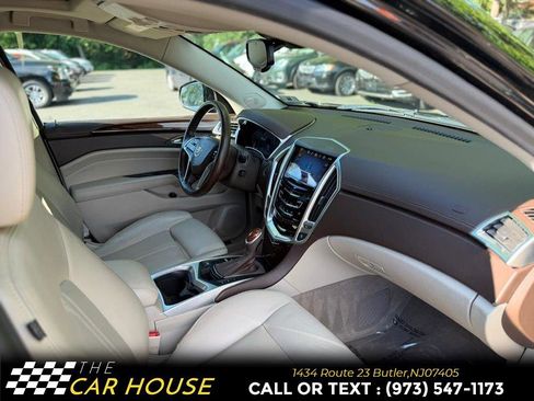 Used 2015 Cadillac SRX Luxury w/ Driver Awareness Package AWD/4WD image 19