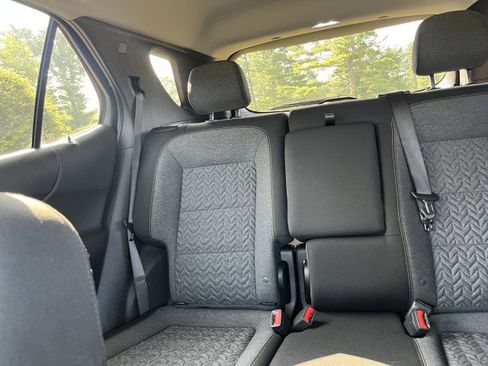 Used 2022 Chevrolet Equinox LT image 38