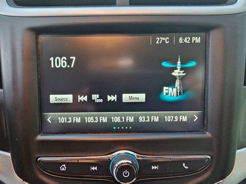 Used 2017 Chevrolet Sonic LT FWD image 24