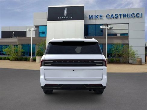 New 2026 Lincoln Navigator L Reserve image 5