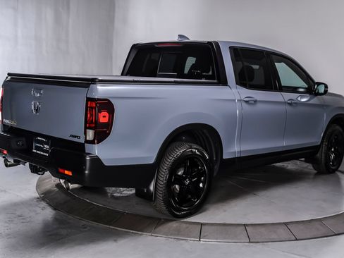 Used 2023 Honda Ridgeline Black Edition image 6