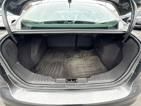 Used 2015 Ford Focus SE image 19