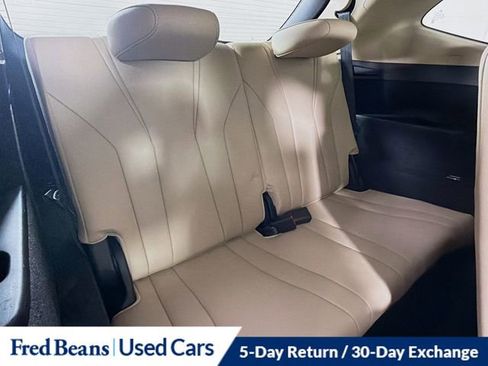 Used 2023 Acura MDX SH-AWD image 28