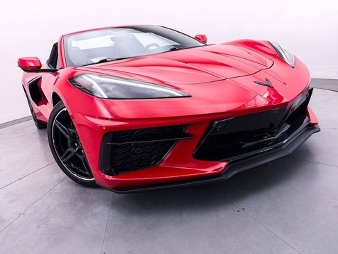 Used 2024 Chevrolet Corvette Stingray Preferred Conv w/ 2LT image 9