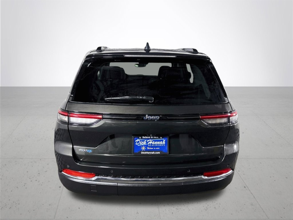 Used 2023 Jeep Grand Cherokee 4WD 4xe image 8
