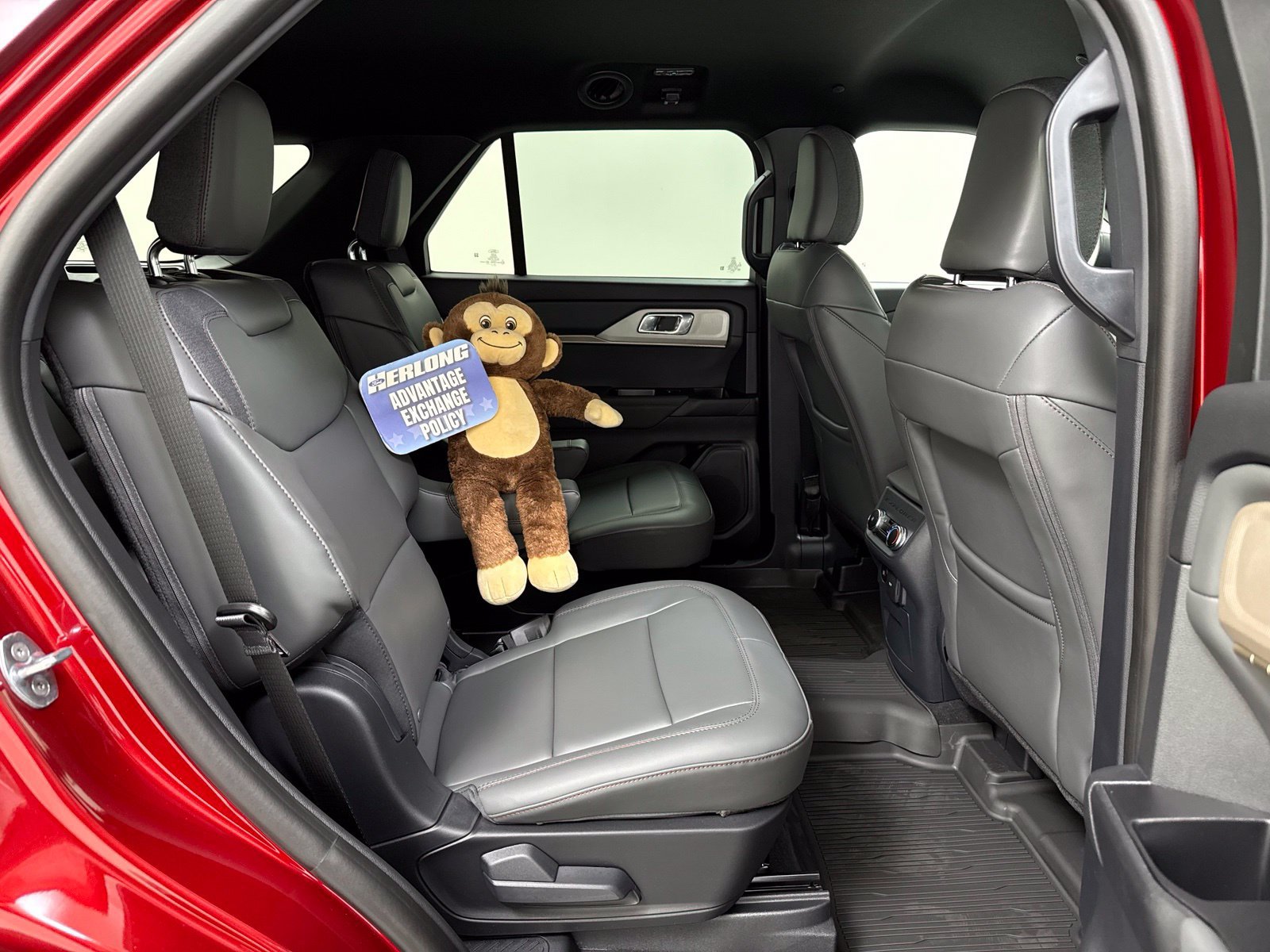 New 2027 Ford Explorer Active w/ Active Comfort Package RWD image 25
