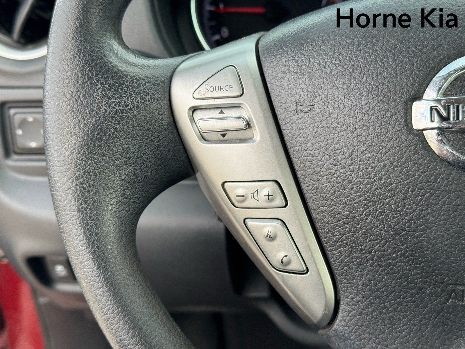 Used 2019 Nissan Versa SV FWD image 18