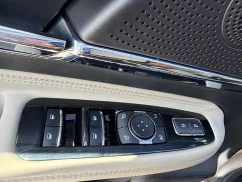 New 2026 Lincoln Corsair Premiere FWD image 10