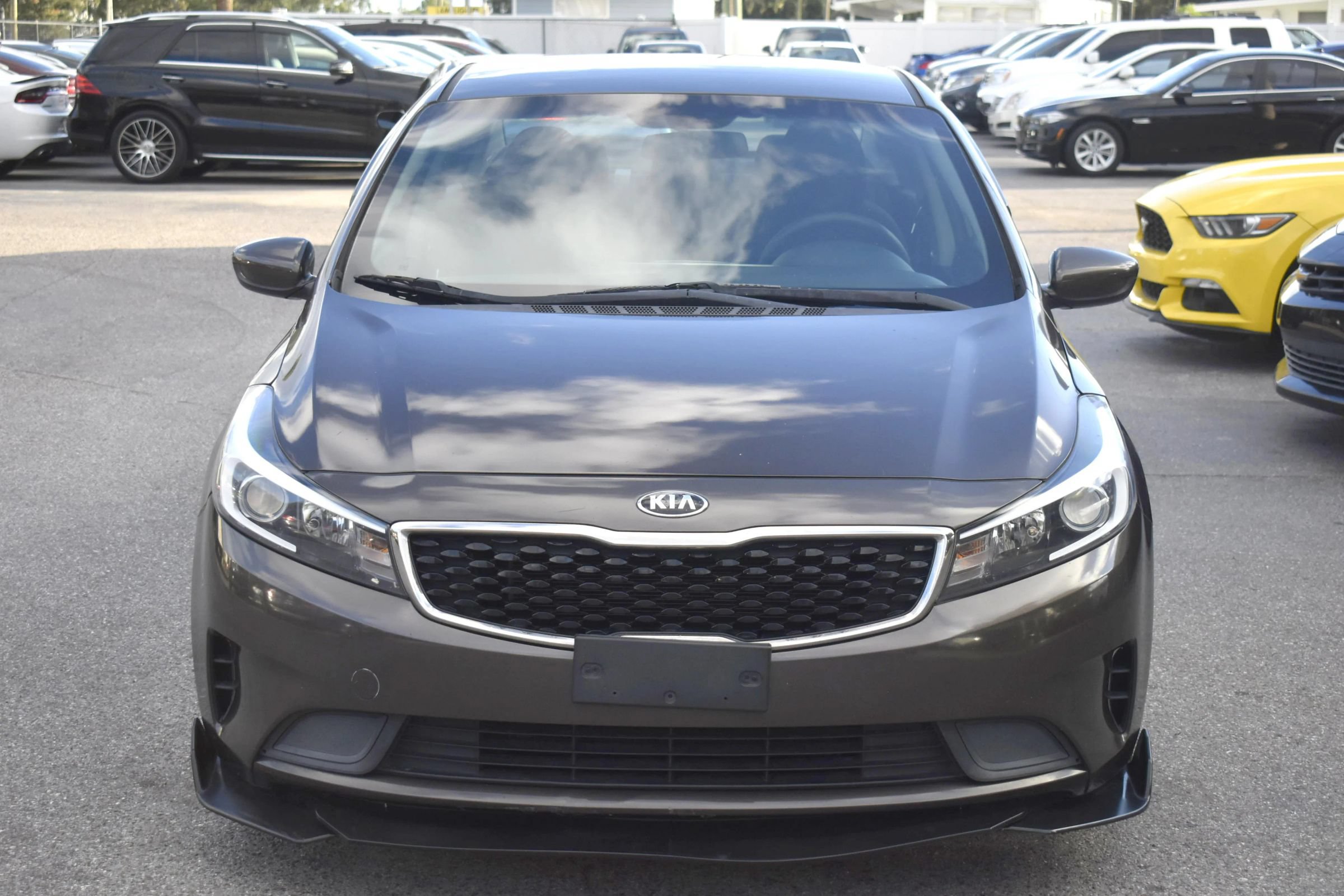 Used 2017 Kia Forte LX w/ LX Popular Package FWD image 3