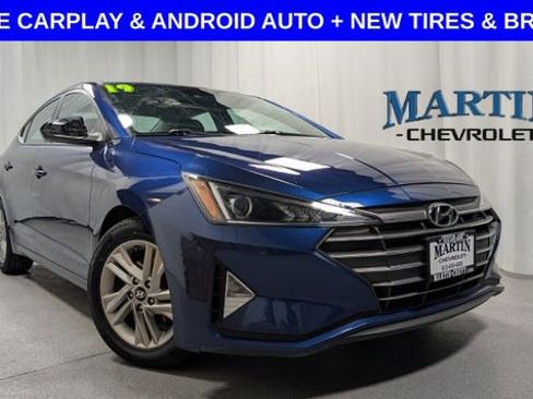 Used 2019 Hyundai Elantra SEL image 1