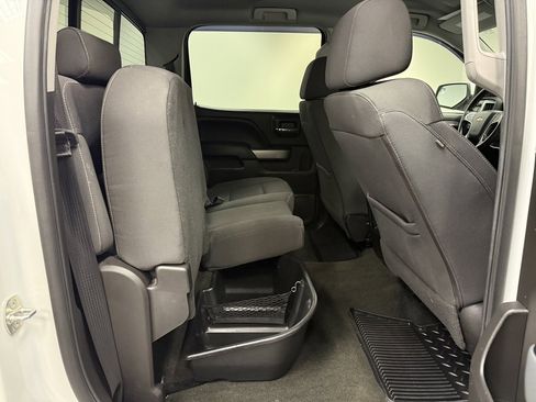 Used 2018 Chevrolet Silverado 1500 LT w/ All Star Edition image 19