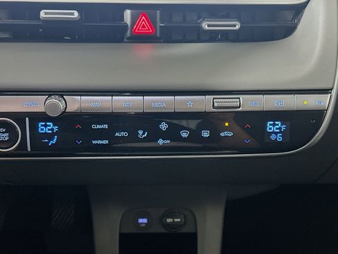 Used 2024 Hyundai Ioniq 5 SEL RWD image 24