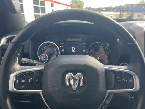 Used 2019 RAM 1500 Big Horn image 28