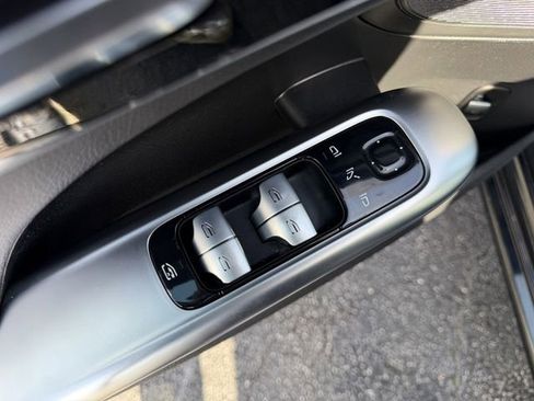 Used 2022 Mercedes-Benz C 300 C 300 image 10