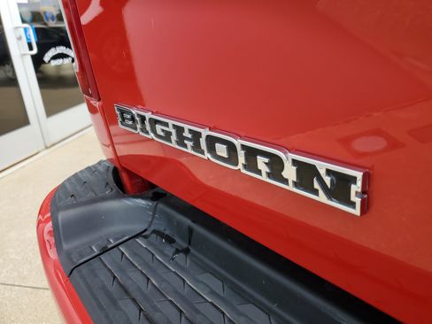 Used 2024 RAM 2500 Big Horn w/ Sport Appearance Package image 26