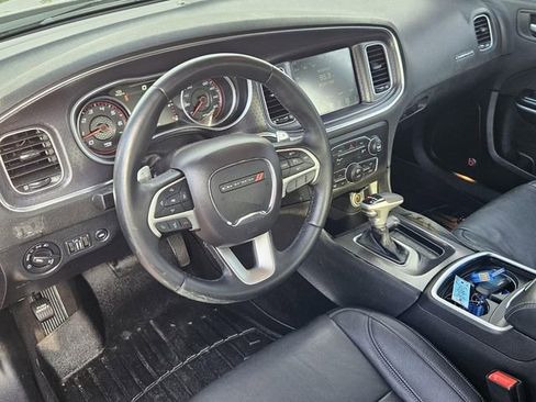 Used 2016 Dodge Charger R/T w/ Wheels & Tunes Group RWD image 33