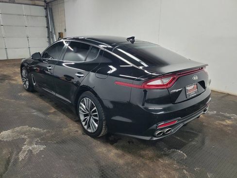 Used 2018 Kia Stinger Premium image 5