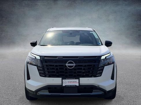 New 2026 Nissan Pathfinder SL w/ SL Premium Package AWD/4WD image 6