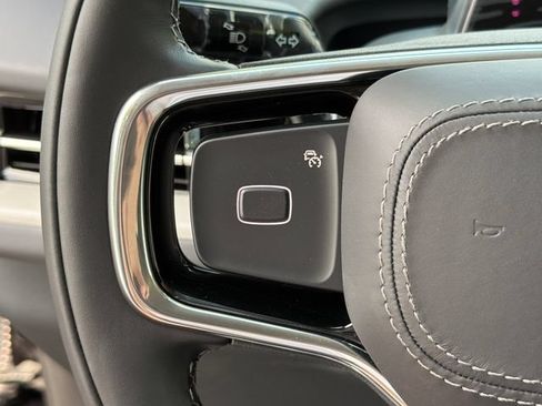 New 2027 Lincoln Navigator Premiere RWD image 23