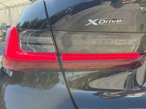 New 2026 BMW 330i xDrive Sedan w/ M Sport Package AWD/4WD image 10