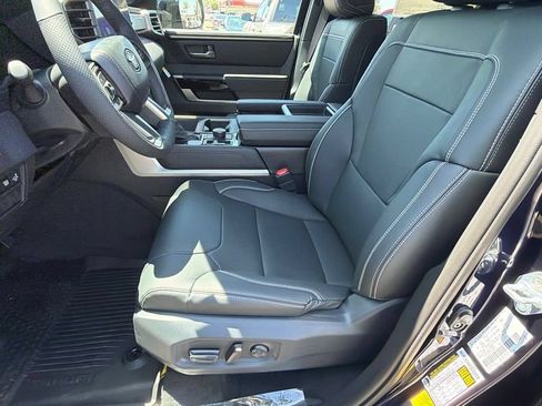 New 2026 Toyota Tundra Limited AWD/4WD image 18