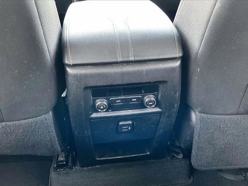 Used 2021 Chevrolet Traverse LS w/ LPO, Floor Liner Package image 34