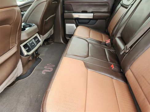 Used 2024 Ford F250 King Ranch w/ Chrome Package image 29