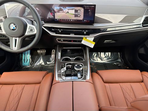 New 2026 BMW X7 M60i image 19