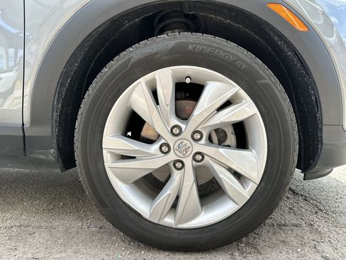 Used 2024 Buick Encore GX Preferred FWD image 18