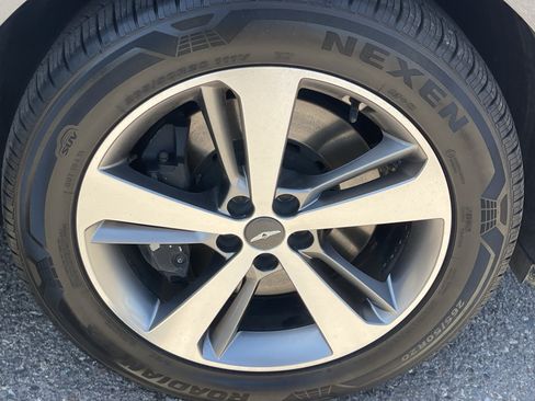 Used 2021 Genesis GV80 3.5T AWD/4WD image 9