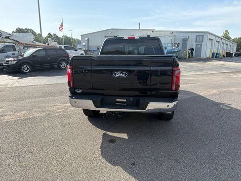 Used 2024 Ford F150 Lariat w/ Bed Utility Package AWD/4WD image 4