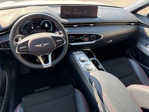 Used 2024 Genesis GV70 2.5T w/ Sport Prestige Package image 19