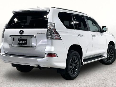 Used 2023 Lexus GX 460 Premium w/ Premium Package AWD/4WD image 2