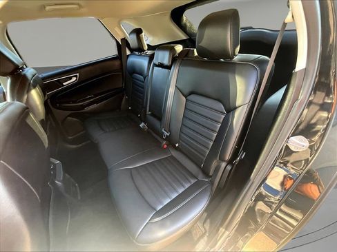 Used 2020 Ford Edge SEL AWD/4WD image 25