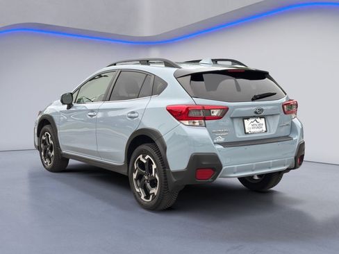 Used 2022 Subaru Crosstrek 2.5i Limited w/ Moonroof Package 2 AWD/4WD image 3