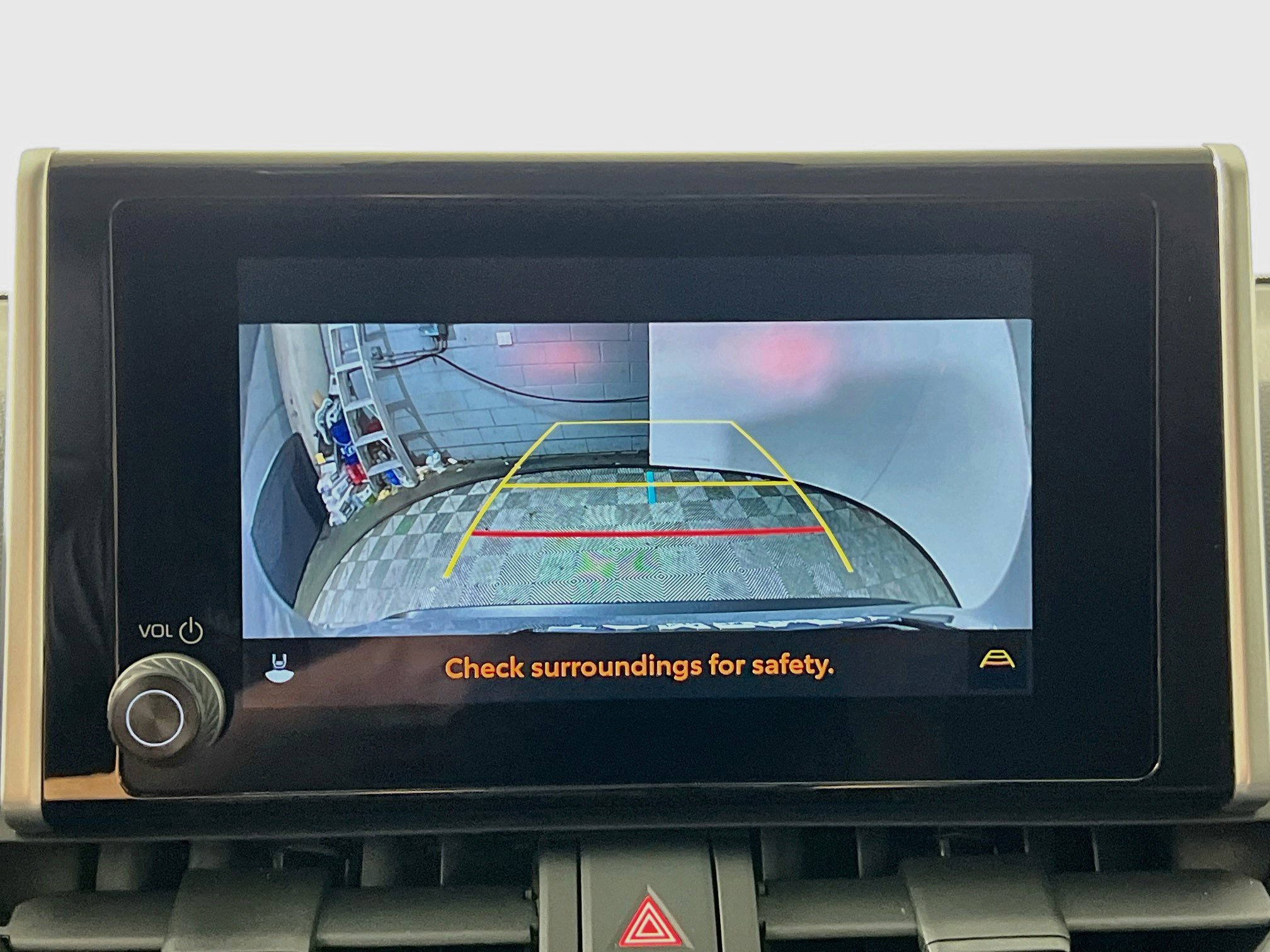 Used 2025 Toyota RAV4 XLE w/ Convenience Package FWD image 28
