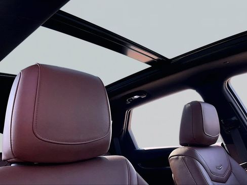 Certified 2023 Cadillac XT5 Premium Luxury AWD/4WD image 17