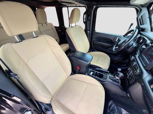 Used 2020 Jeep Wrangler Unlimited Sport AWD/4WD image 13